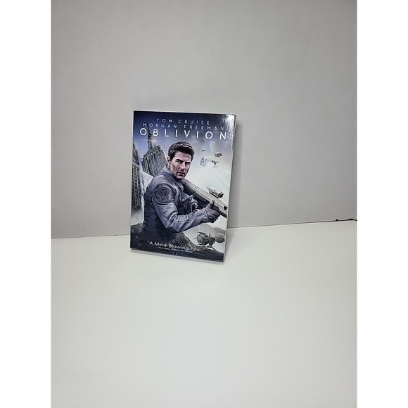 Other - Oblivion DVD Tom Cruise NEW